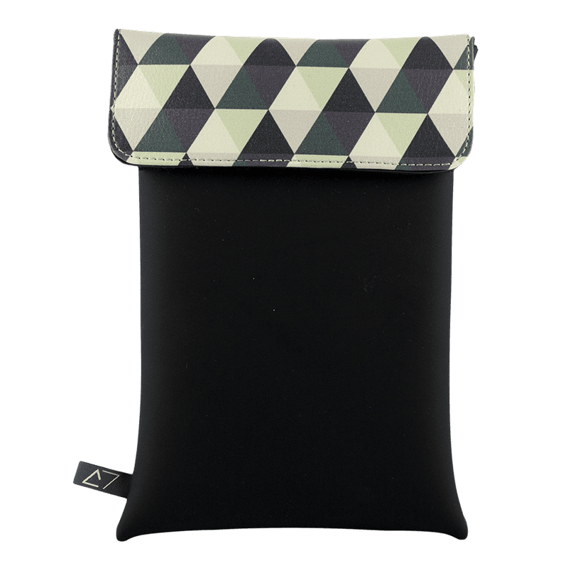 shoulder-bag-neoprene-graphic-green-rhombus-front